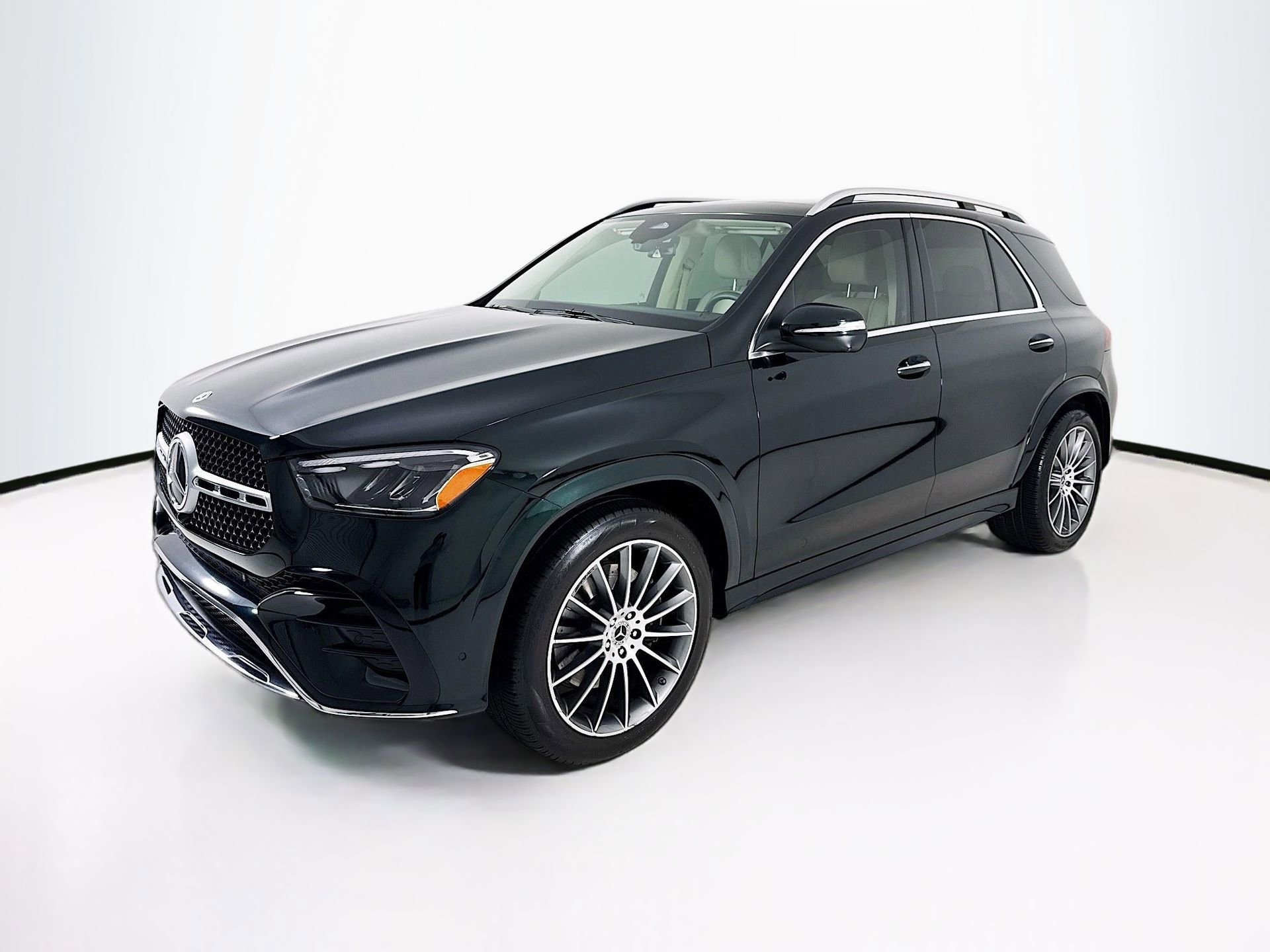 Certified 2024 Mercedes-Benz GLE 350 4MATIC image 3