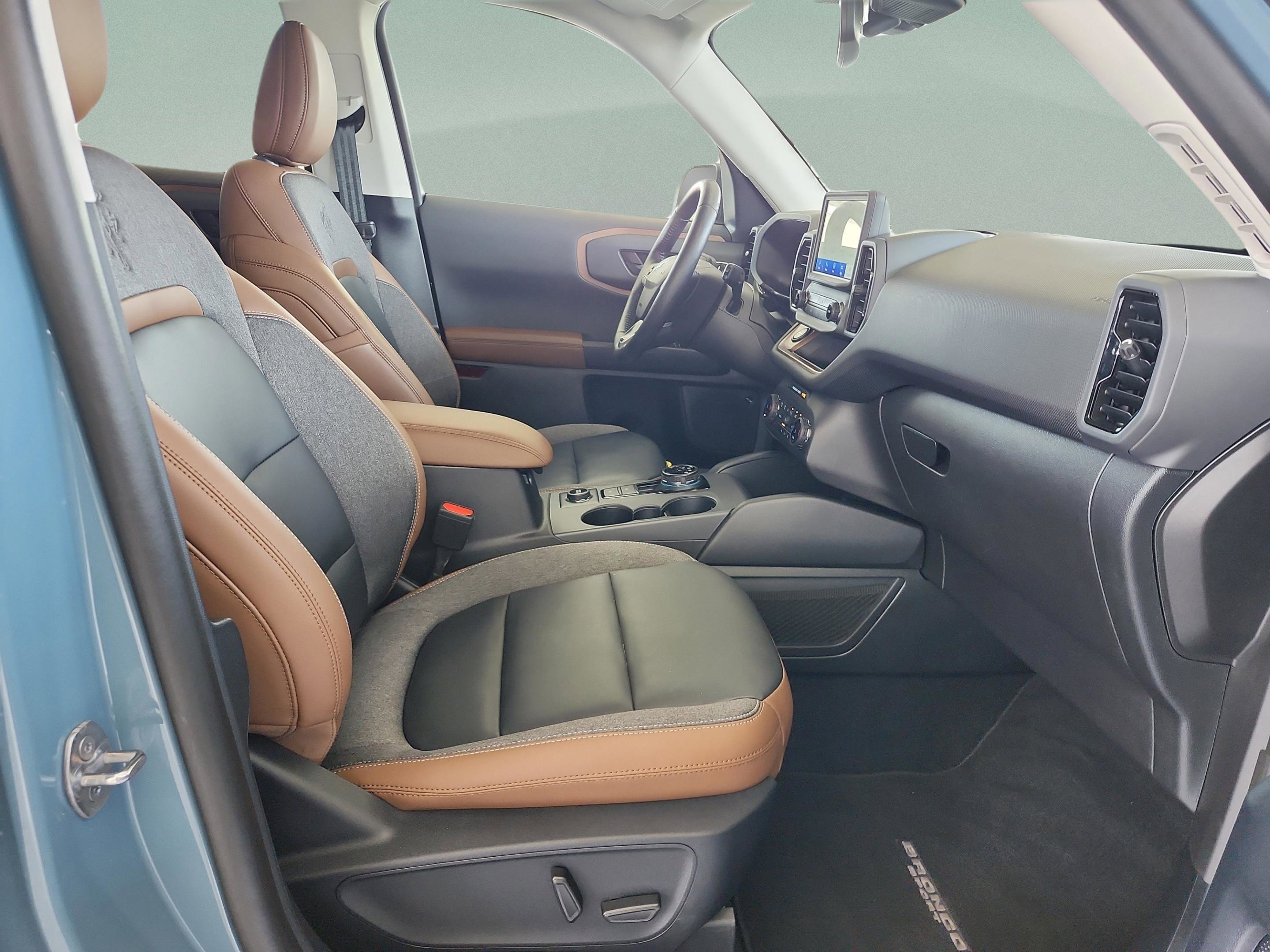 Certified 2023 Ford Bronco Sport Outer Banks w/ Tech Package image 15