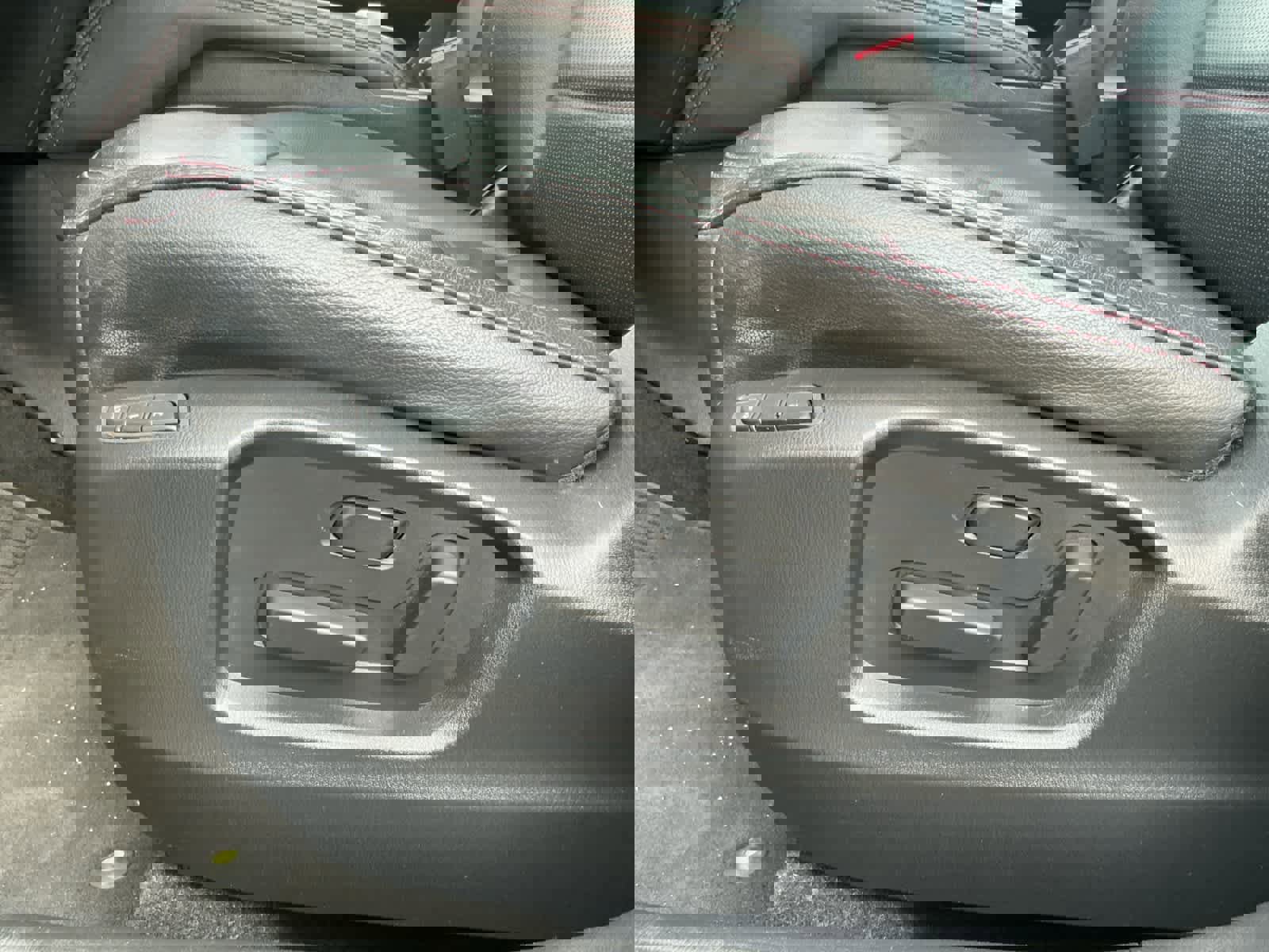 Used 2024 MAZDA CX-5 Carbon Edition image 34