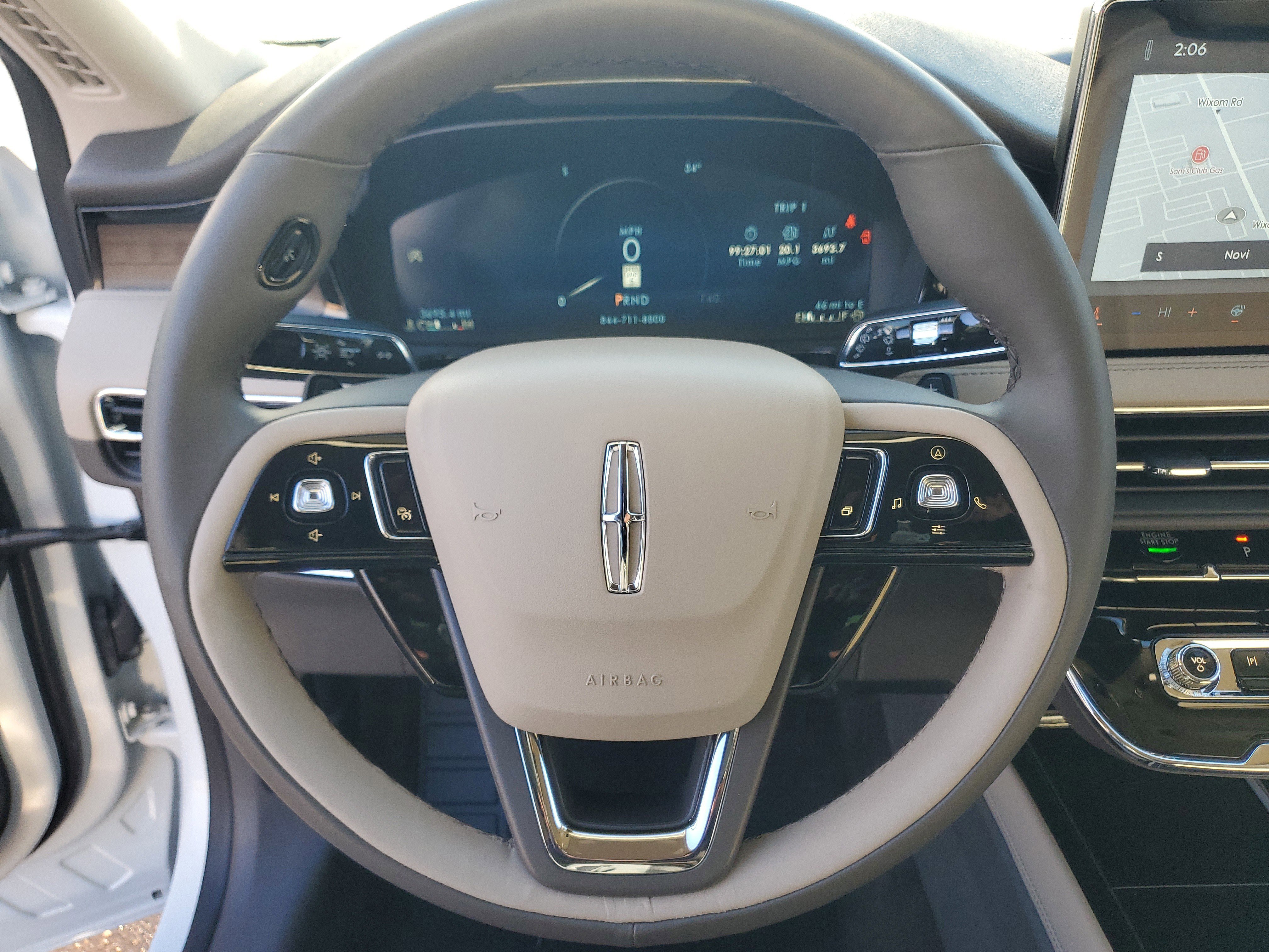 Certified 2023 Lincoln Corsair Reserve w/ Equipment Group 201A image 14