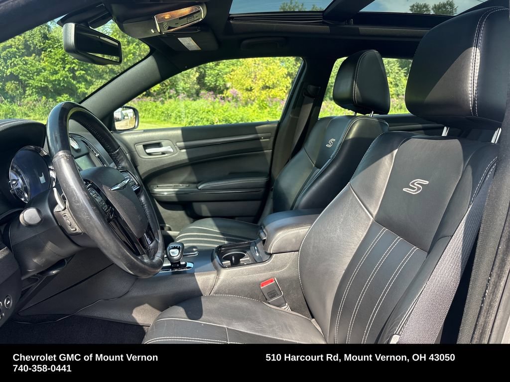 Used 2014 Chrysler 300 S AWD/4WD image 11