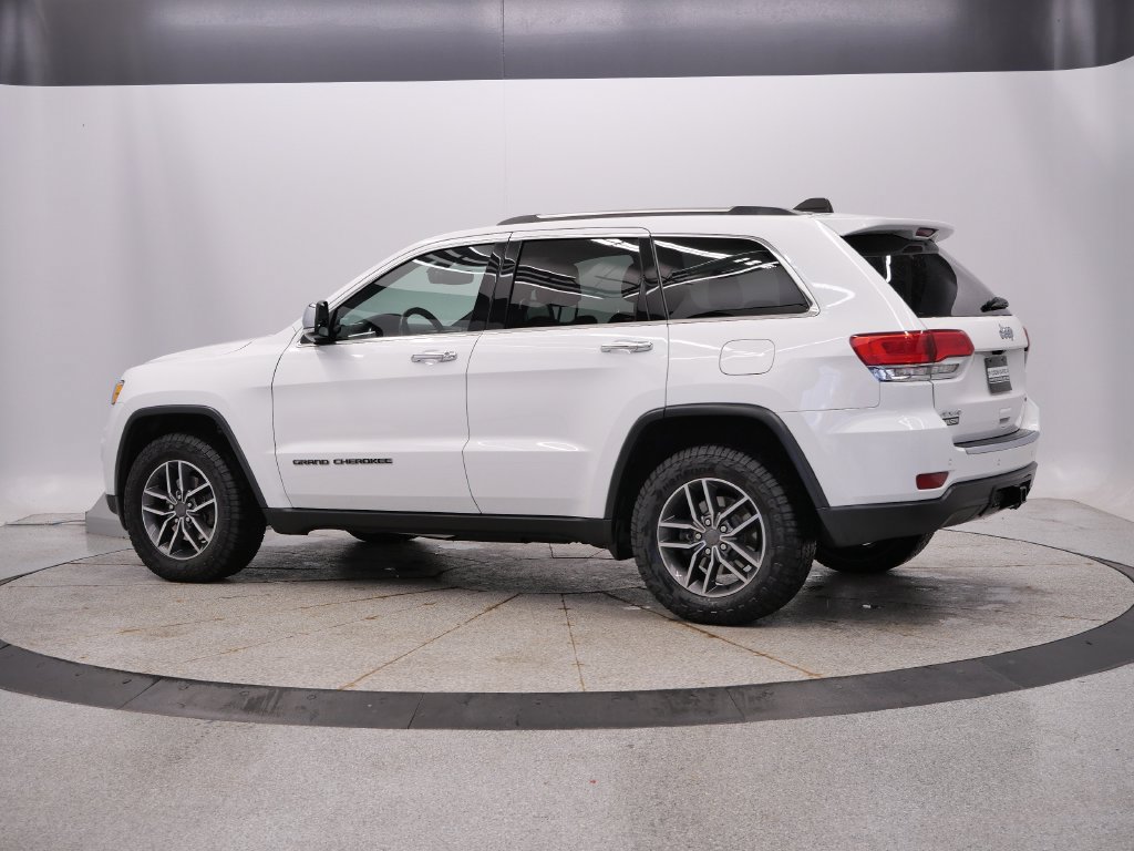 Certified 2019 Jeep Grand Cherokee Limited w/ Trailer Tow Group IV AWD/4WD image 3