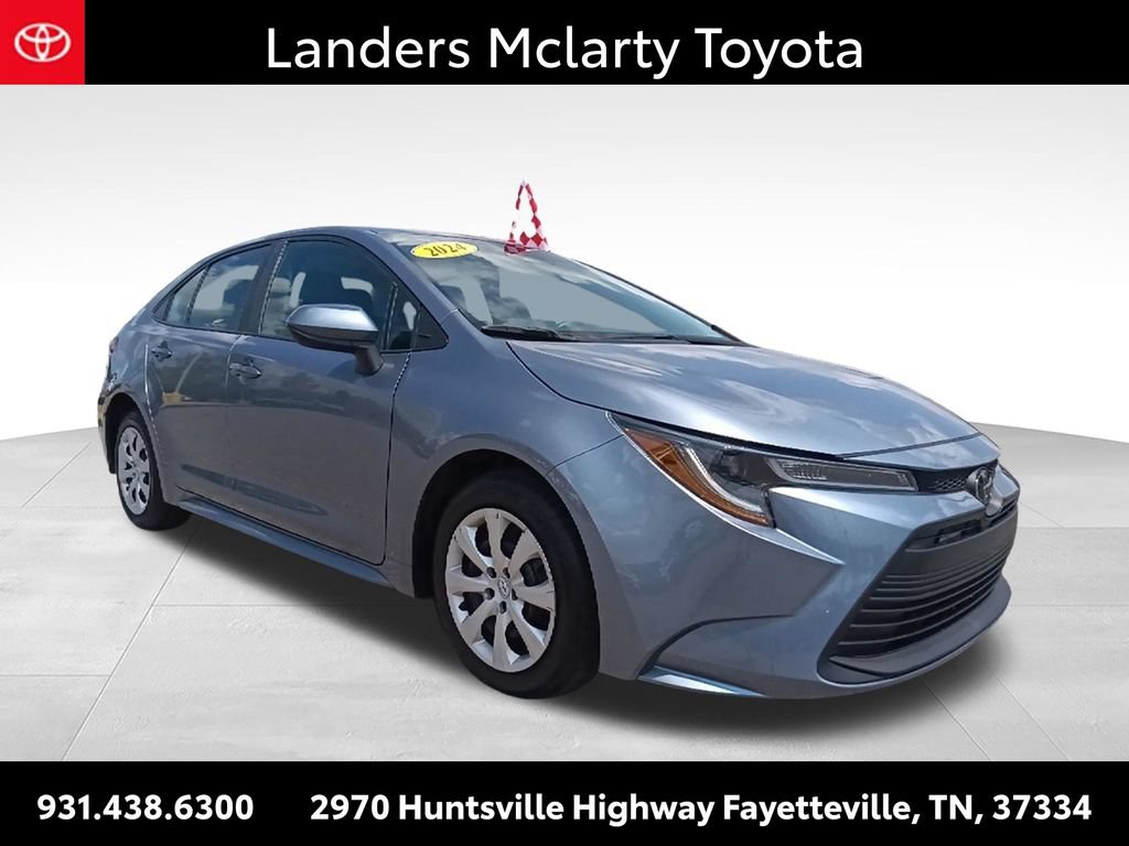 Used 2024 Toyota Corolla LE FWD image 1