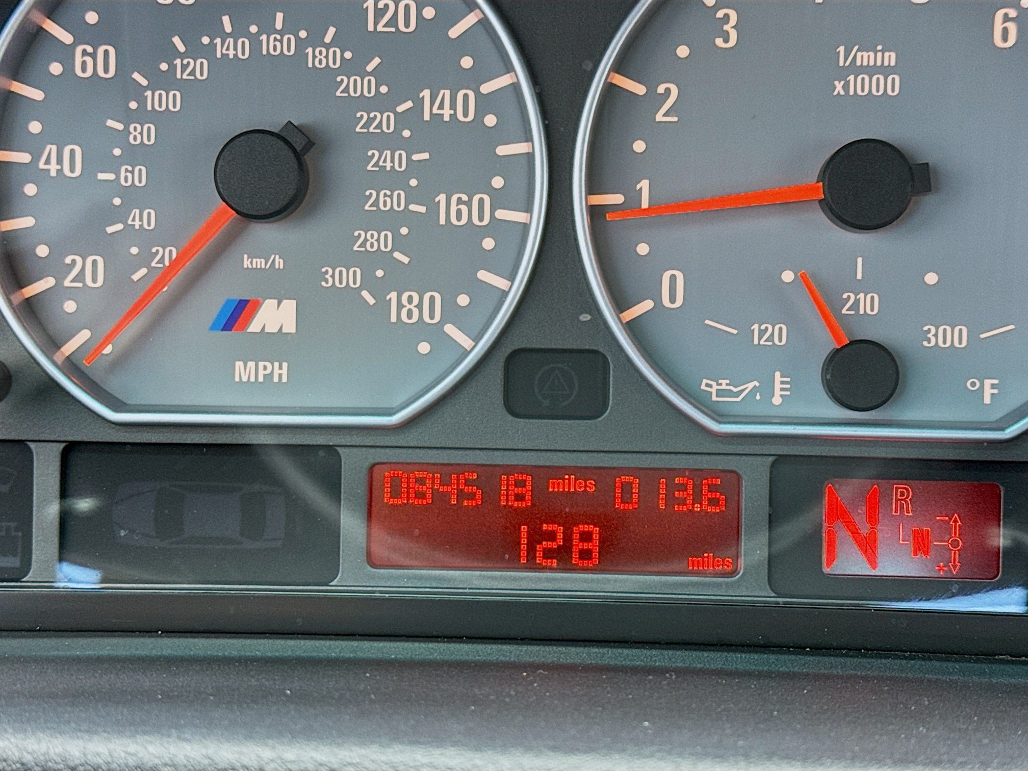 Used 2004 BMW M3 Coupe RWD image 8