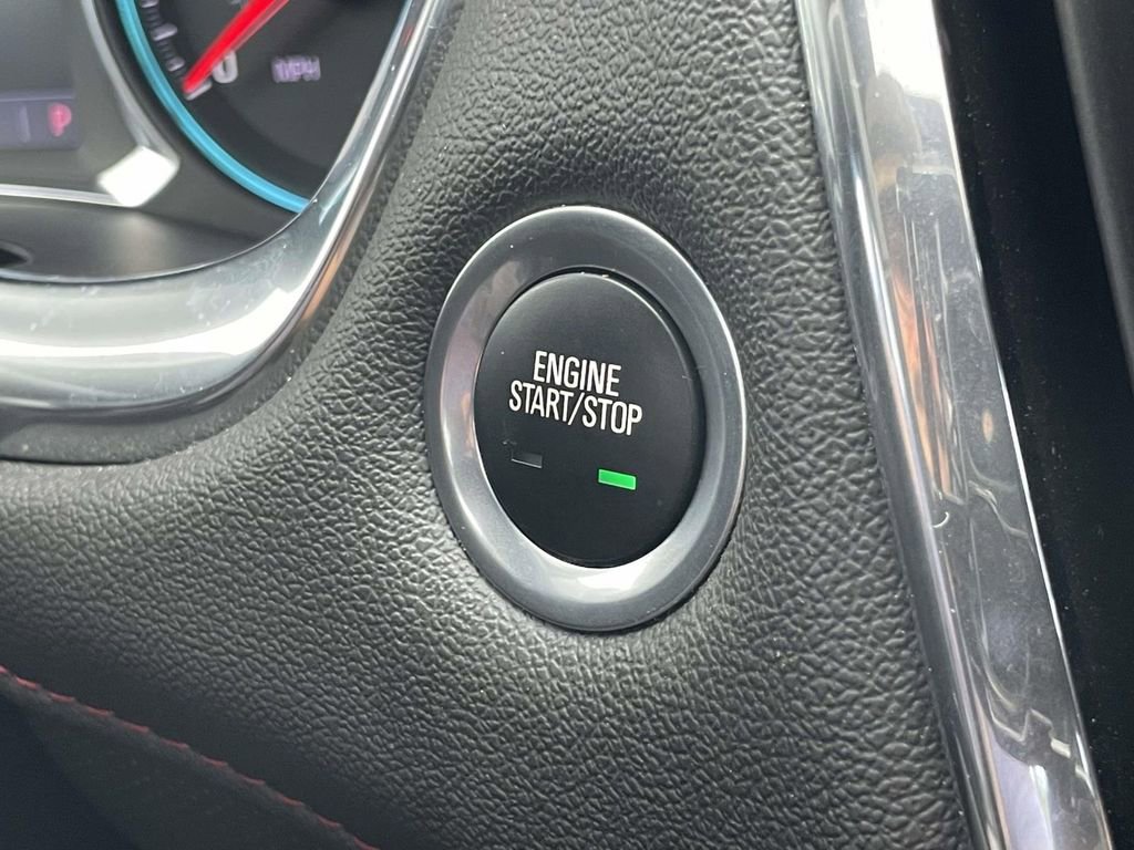 Used 2023 Chevrolet Traverse RS AWD/4WD image 25