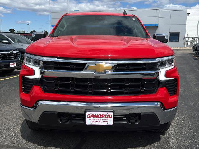 Used 2022 Chevrolet Silverado 1500 LT AWD/4WD image 3