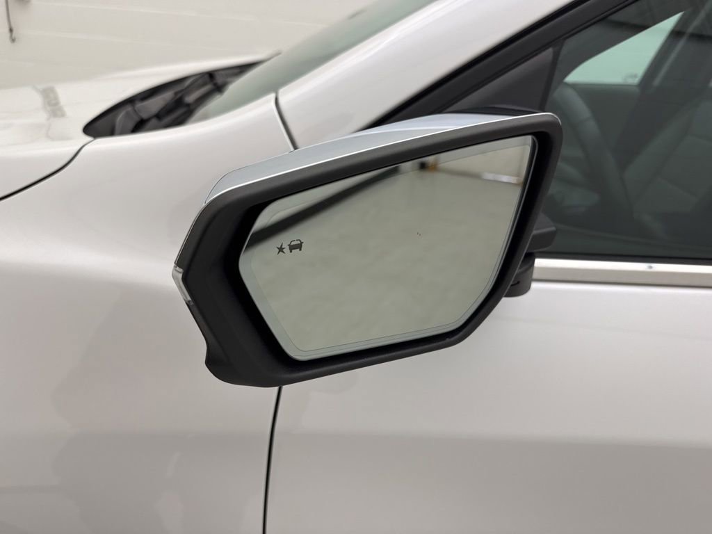 Used 2020 Chevrolet Equinox Premier image 13