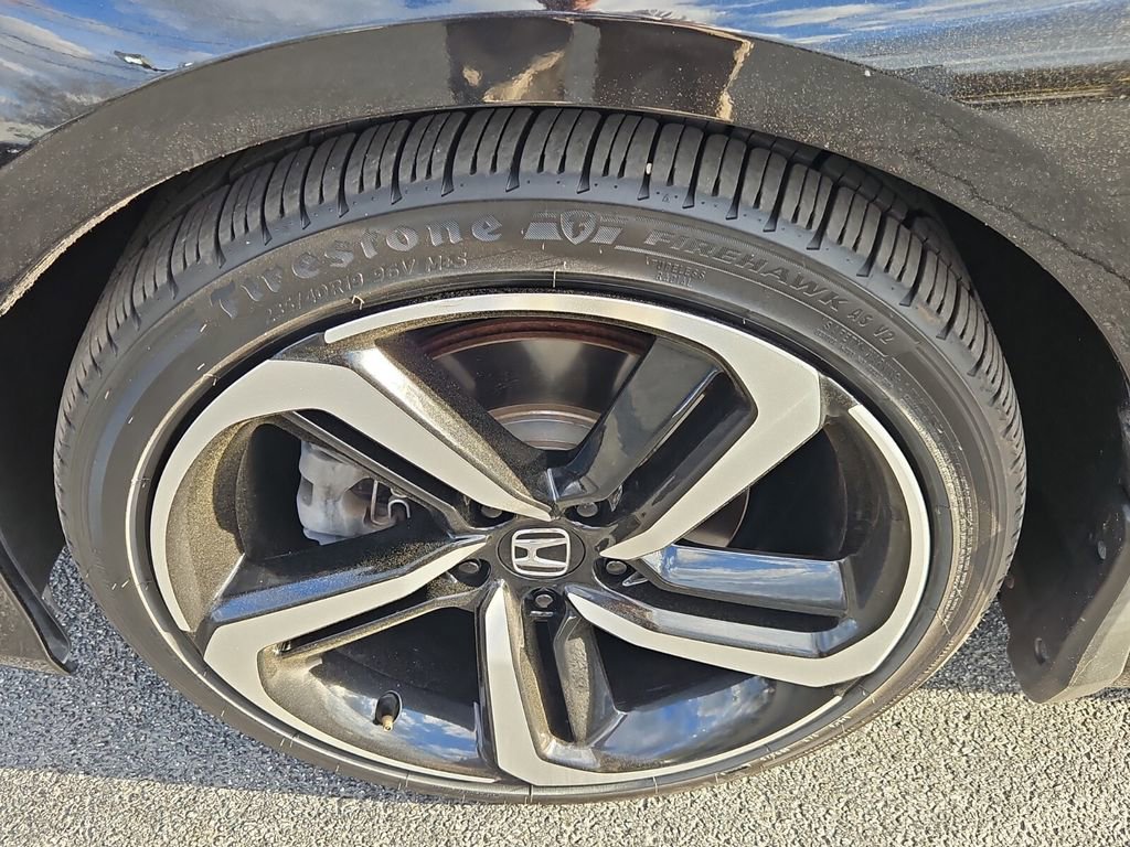 Used 2019 Honda Accord Sport image 10