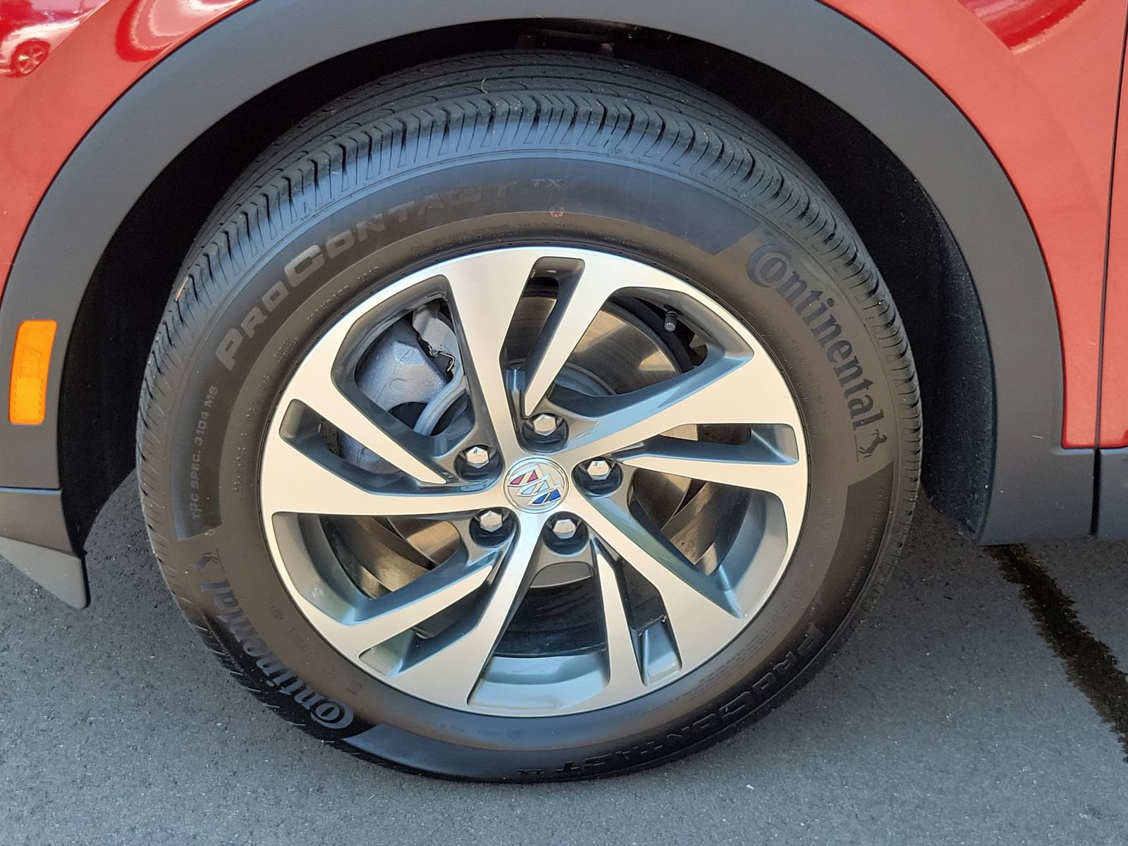 Used 2023 Buick Envision Essence AWD/4WD image 6