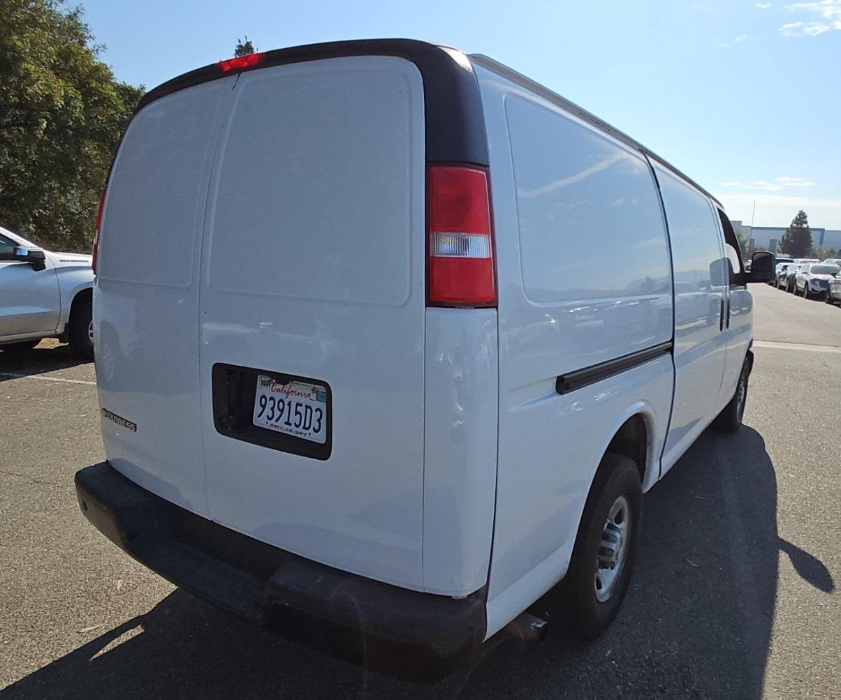 Used 2020 Chevrolet Express 2500 w/ Communications Package RWD image 4