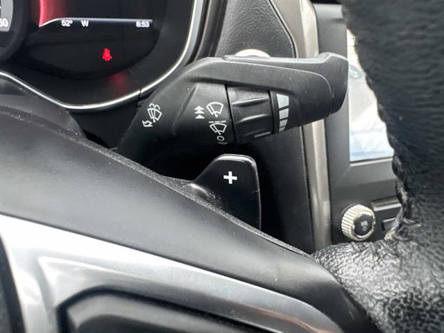 Used 2017 Ford Fusion SE w/ Equipment Group 201A image 15