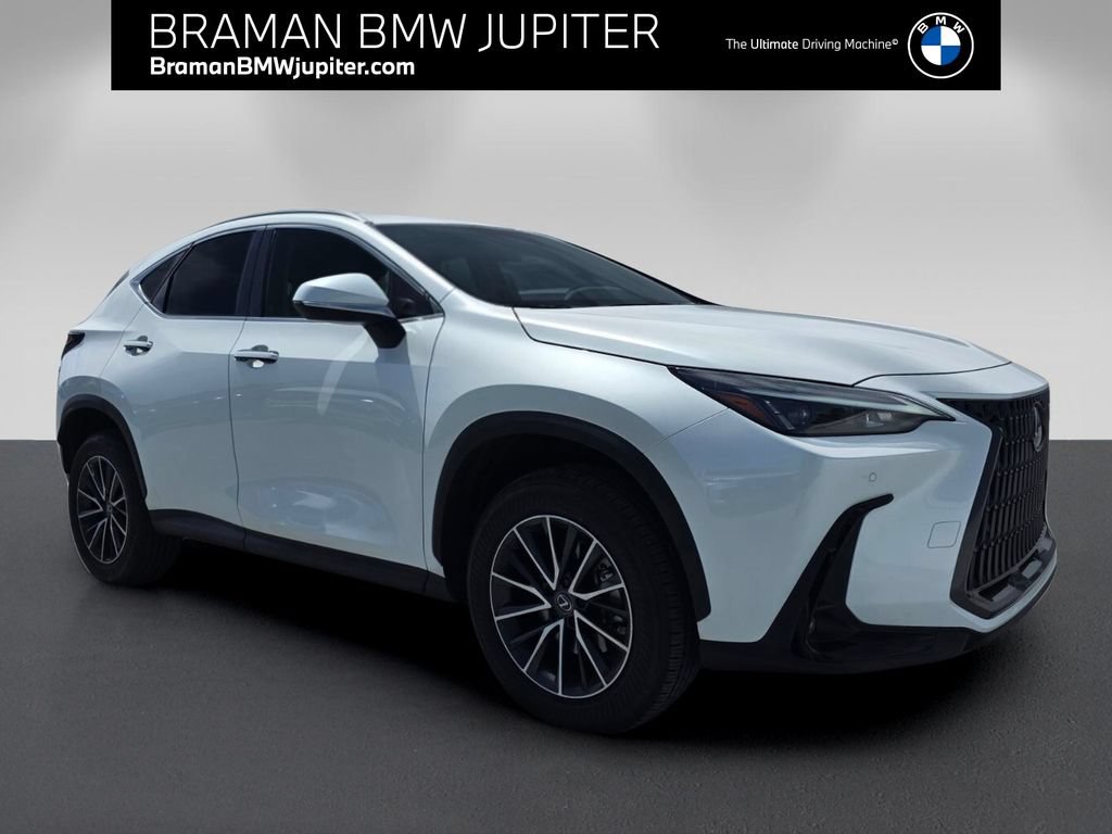 Used 2025 Lexus NX 250 FWD w/ Accessory Package (Z2) image 1