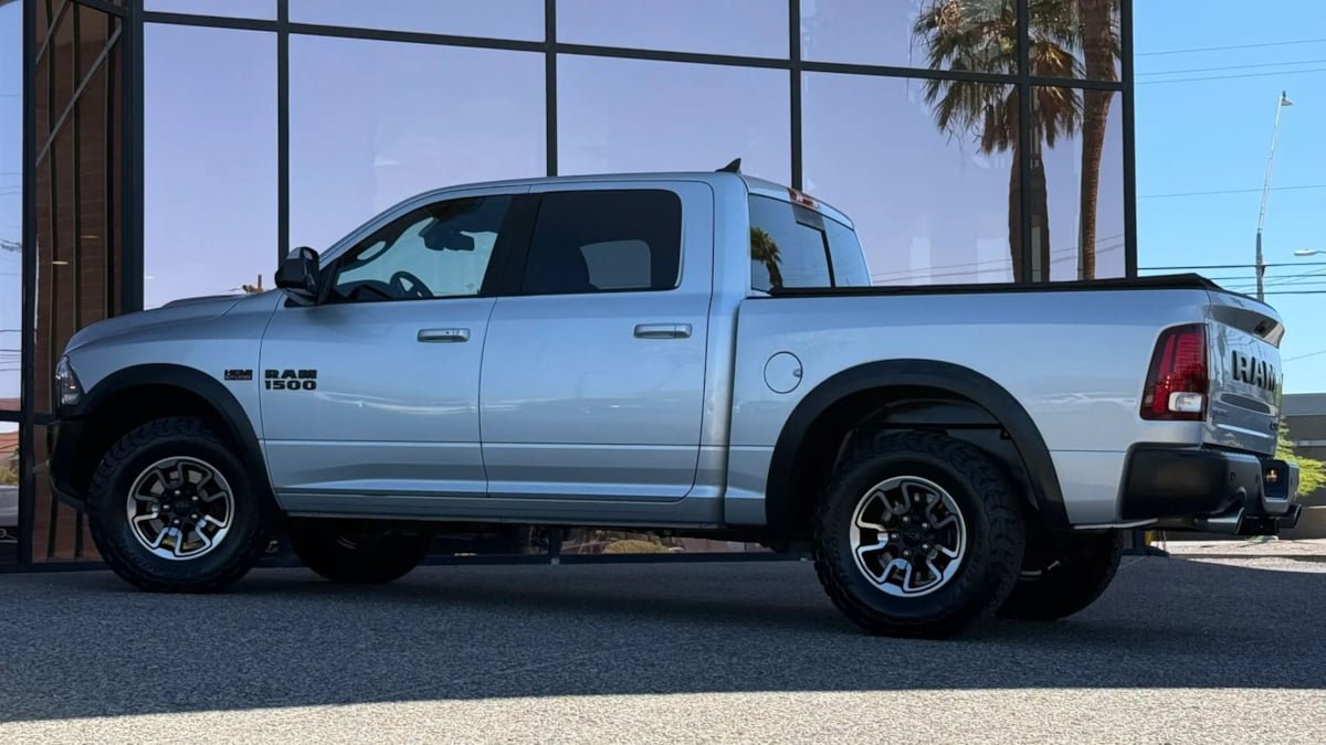 Used 2016 RAM 1500 Rebel w/ Luxury Group AWD/4WD image 7