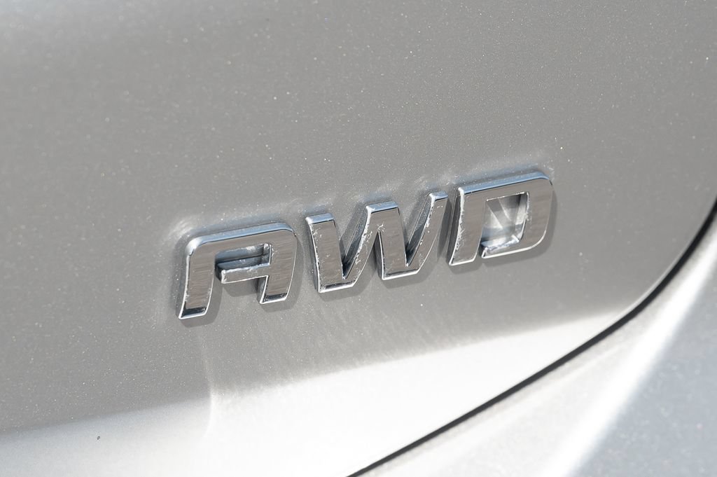 Used 2022 Chevrolet Equinox LS AWD/4WD image 13