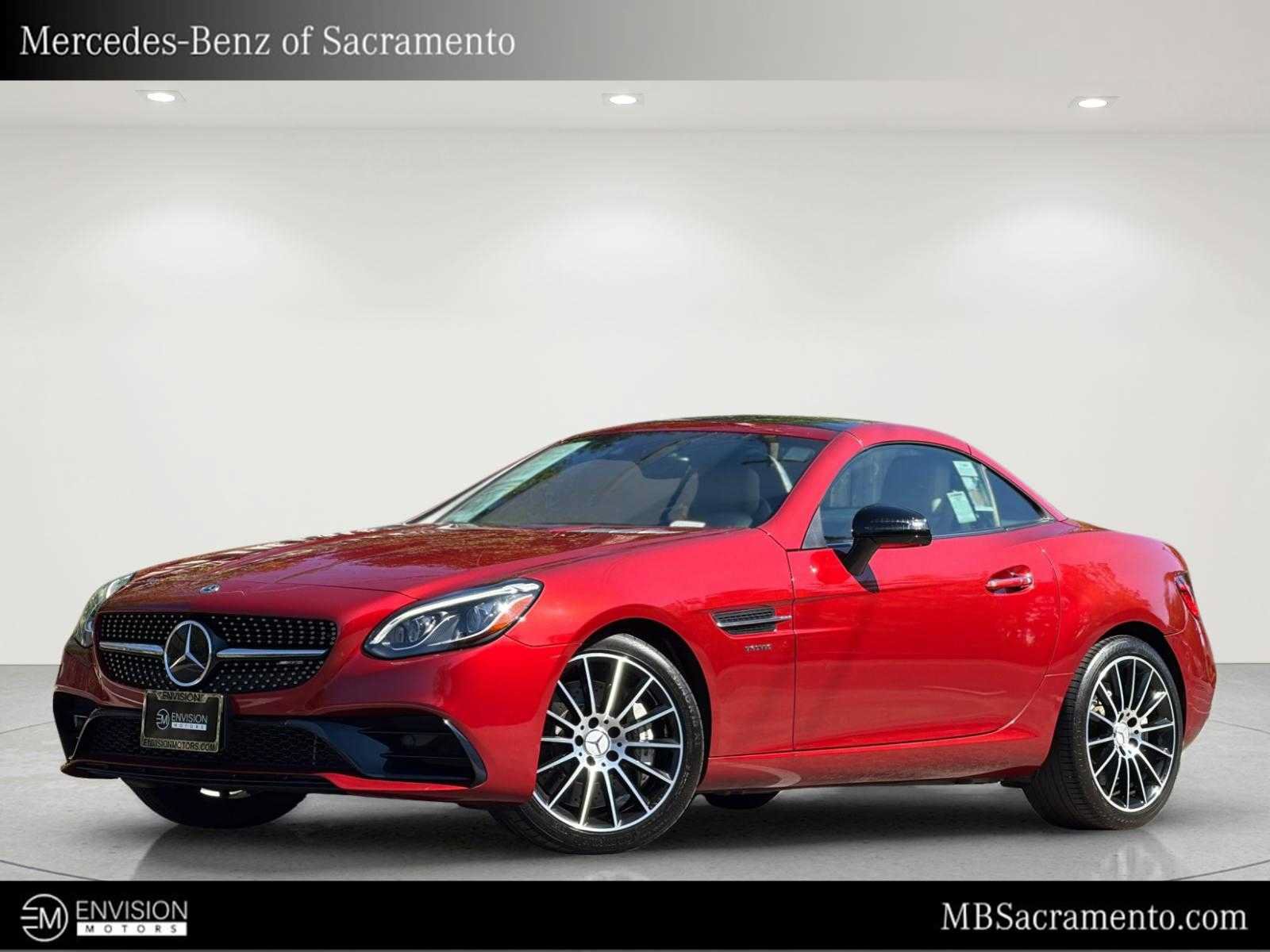 Used 2019 Mercedes-Benz SLC 43 AMG image 1