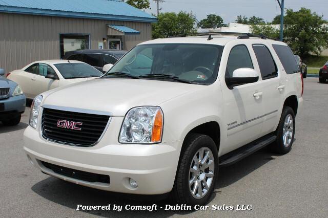 Used 2011 GMC Yukon SLT w/ SLT-2 Equipment Package image 1