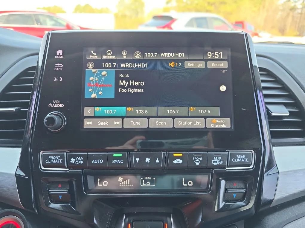 Used 2018 Honda Odyssey EX-L image 26