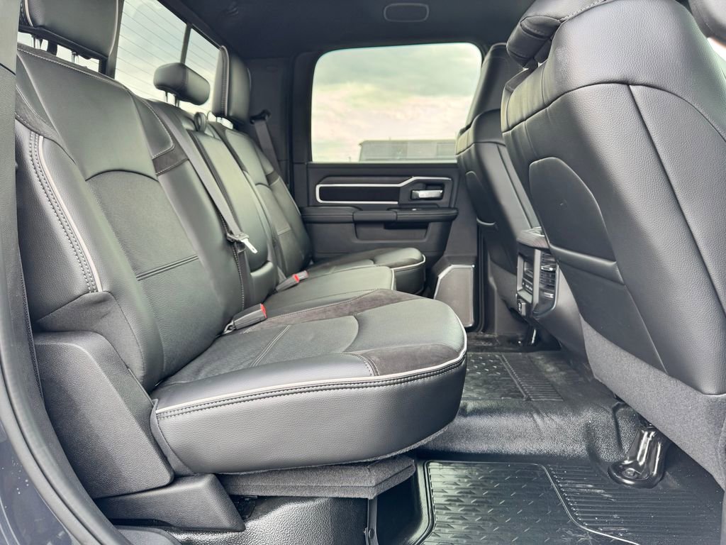 New 2026 RAM 4500 4x4 Crew Cab DRW w/ Laramie Trim Package image 14