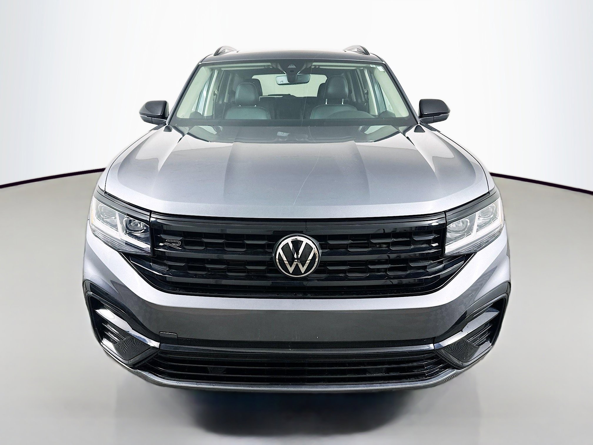 Certified 2023 Volkswagen Atlas SEL R-Line AWD/4WD image 2