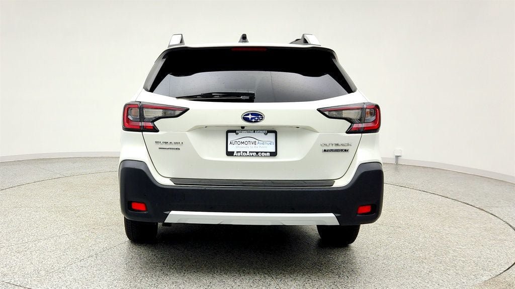 Used 2024 Subaru Outback Touring XT AWD/4WD image 6