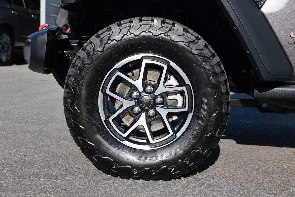 Used 2025 Jeep Wrangler Unlimited Rubicon AWD/4WD image 11