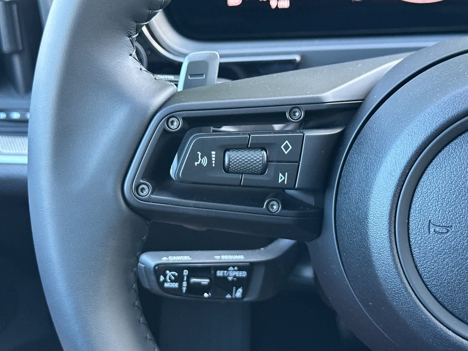 New 2026 Porsche Cayenne AWD/4WD image 28