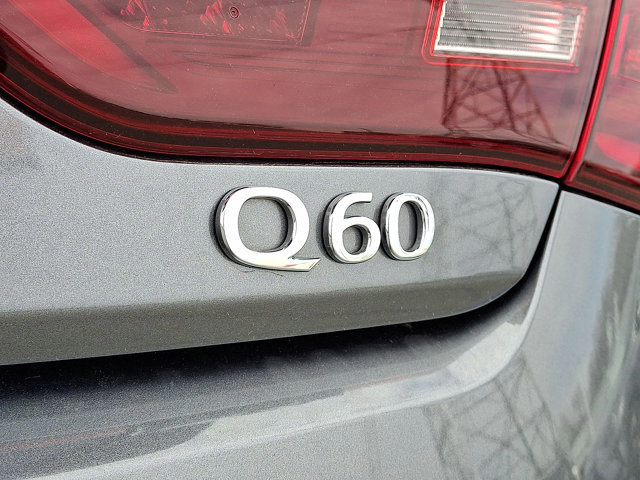 Used 2019 INFINITI Q60 3.0t Luxe w/ Essential Package AWD/4WD image 25