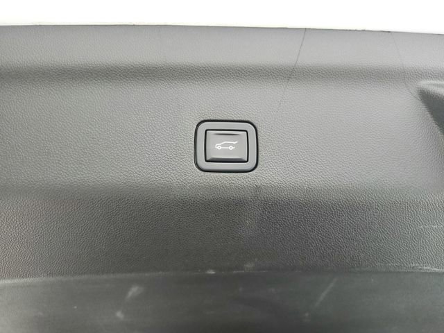 Used 2022 GMC Yukon XL SLT RWD image 48