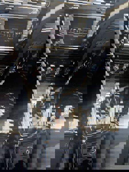 Used 2016 Volkswagen GTI SE w/ Lighting Package (SEL) image 12