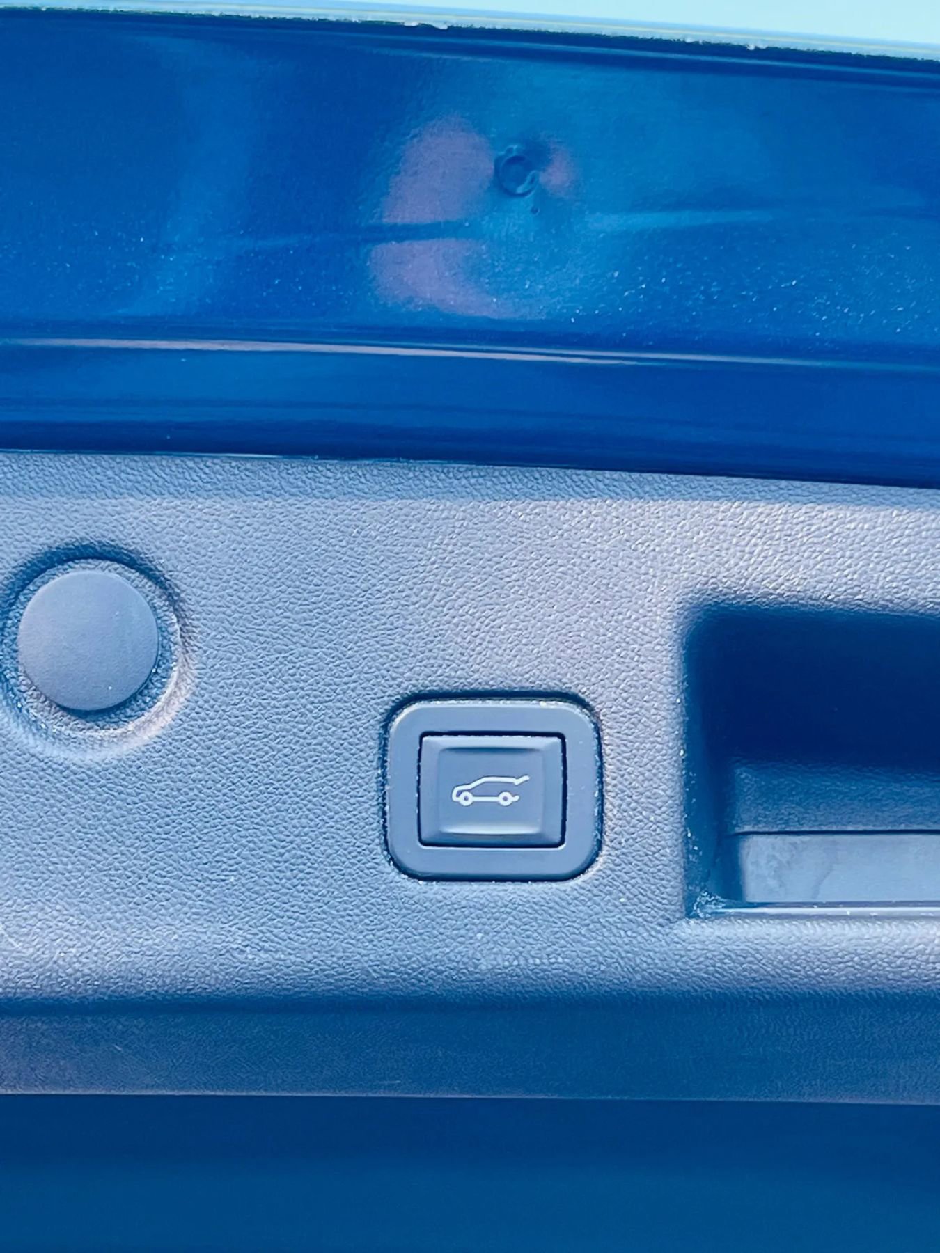 Used 2020 Chevrolet Equinox LT image 25