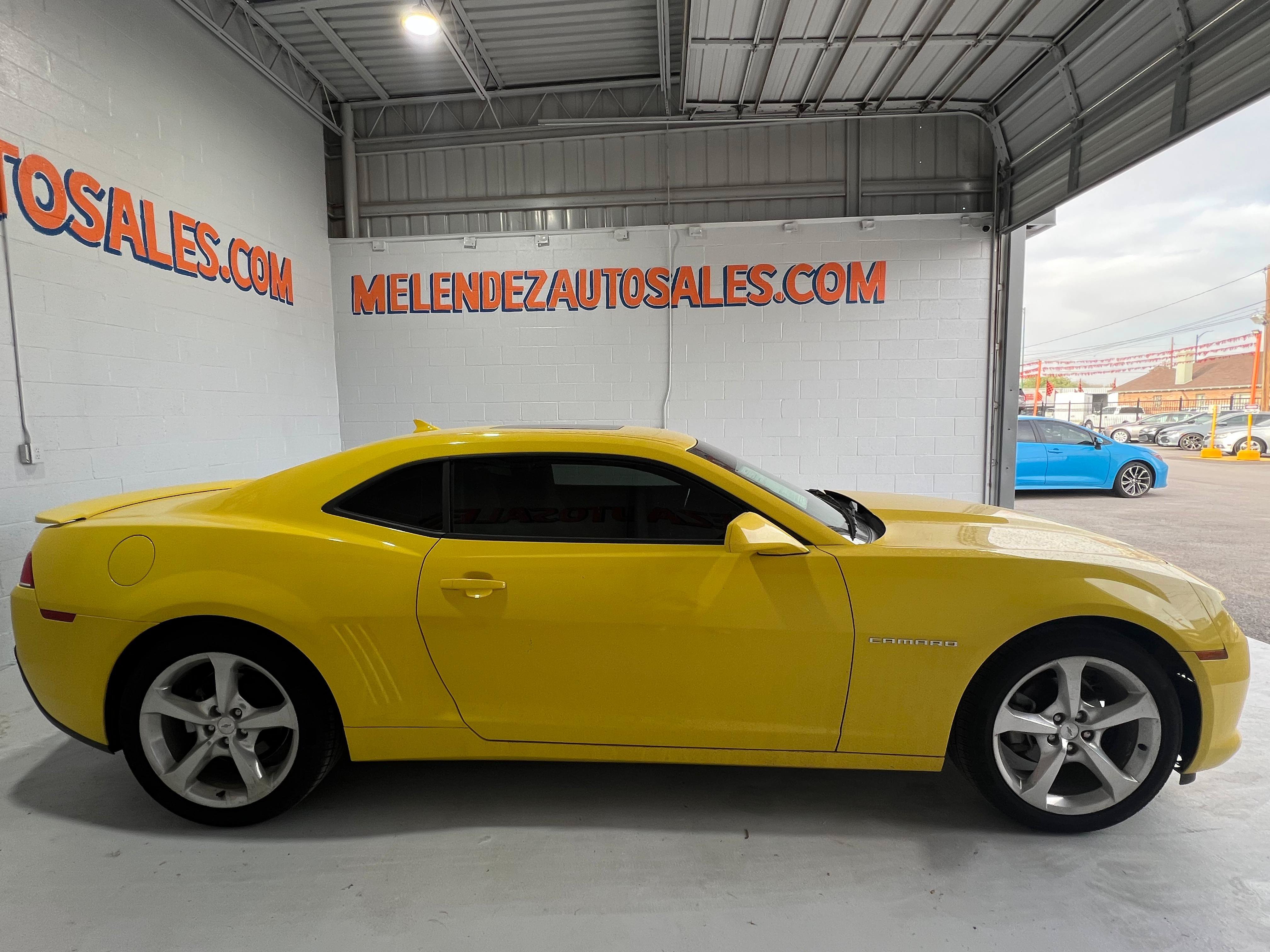 Used 2015 Chevrolet Camaro LT w/ RS Package RWD image 5