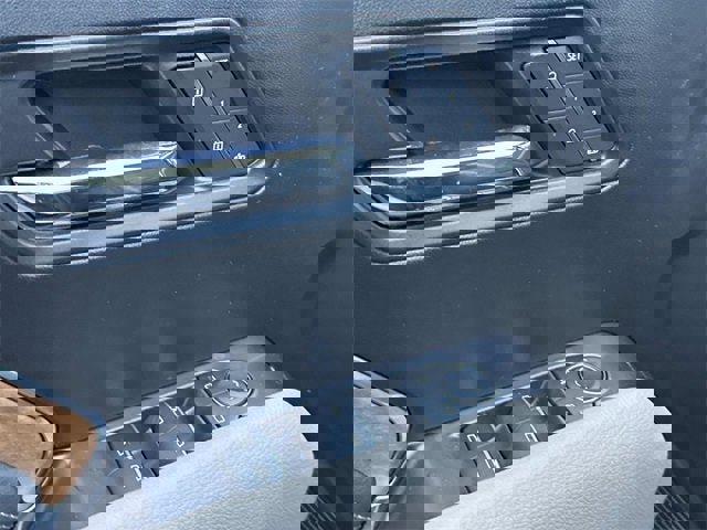 New 2026 GMC Canyon Denali image 16