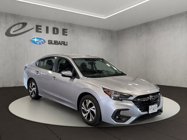 Used 2025 Subaru Legacy Premium AWD/4WD image 1
