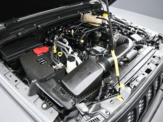 Used 2022 Jeep Gladiator Sport AWD/4WD image 40