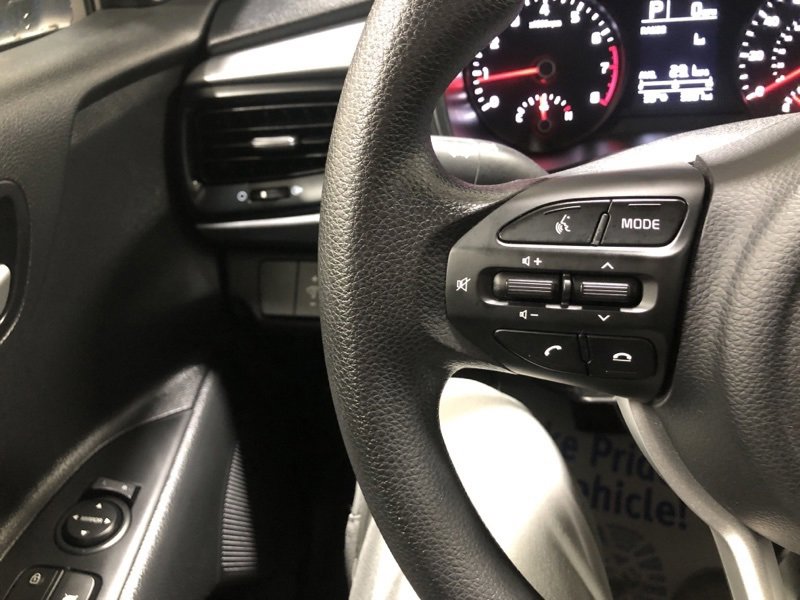 Certified 2023 Kia Rio S image 22
