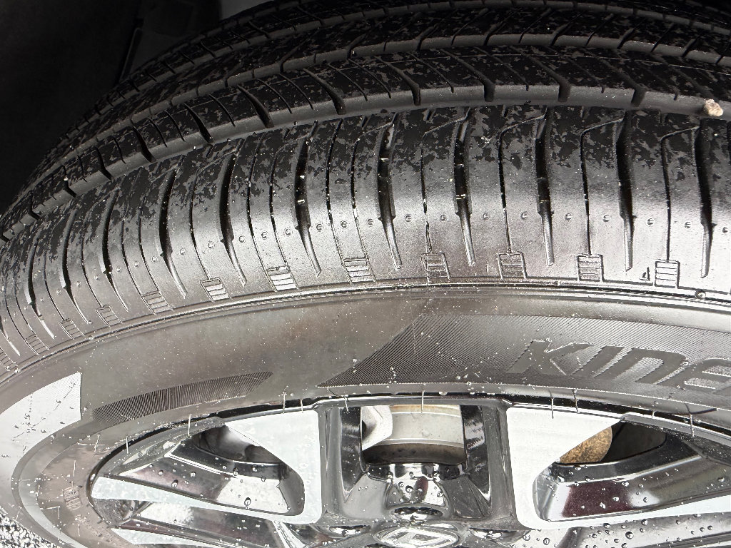 Used 2026 Honda HR-V EX-L image 13