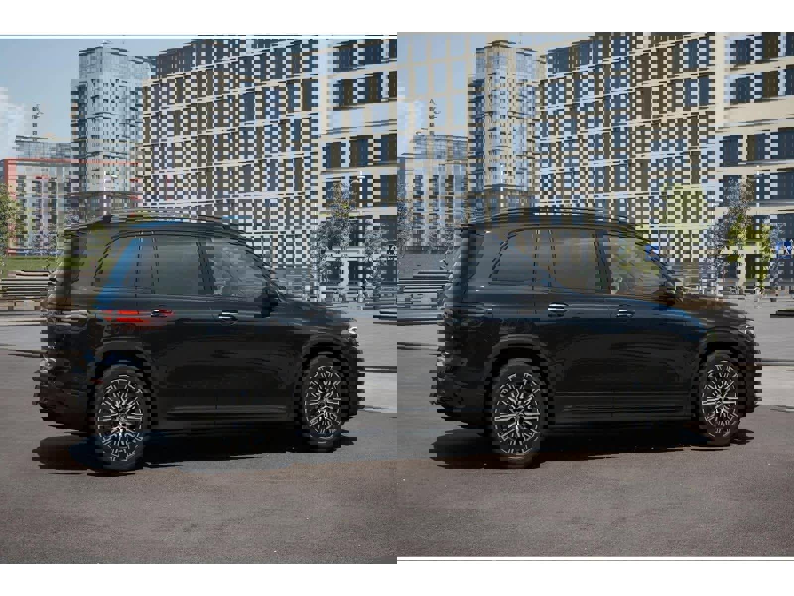 Used 2024 Mercedes-Benz EQB 350 4MATIC SUV image 47