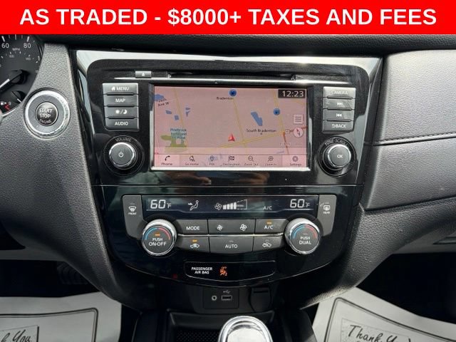 Used 2018 Nissan Rogue SV w/ Premium Package FWD image 22