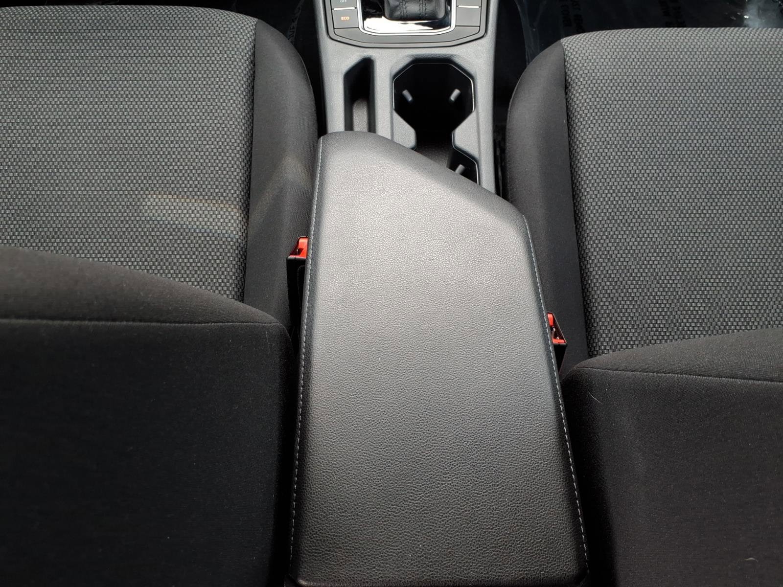 Used 2019 Volkswagen Jetta S image 25