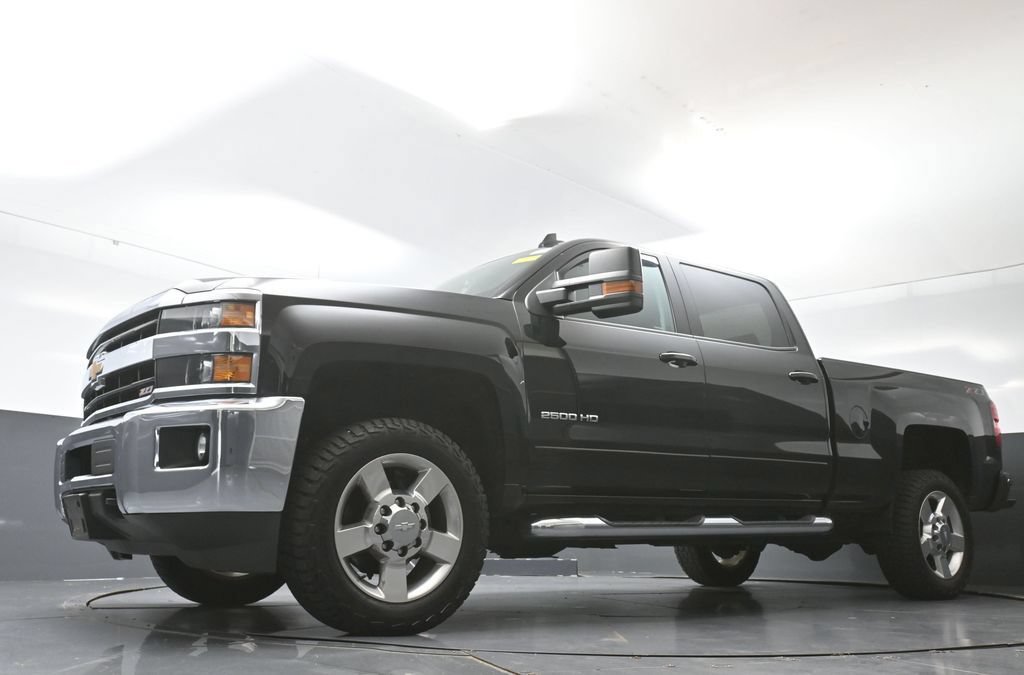 Used 2019 Chevrolet Silverado 2500 LT w/ All Star Edition AWD/4WD image 62