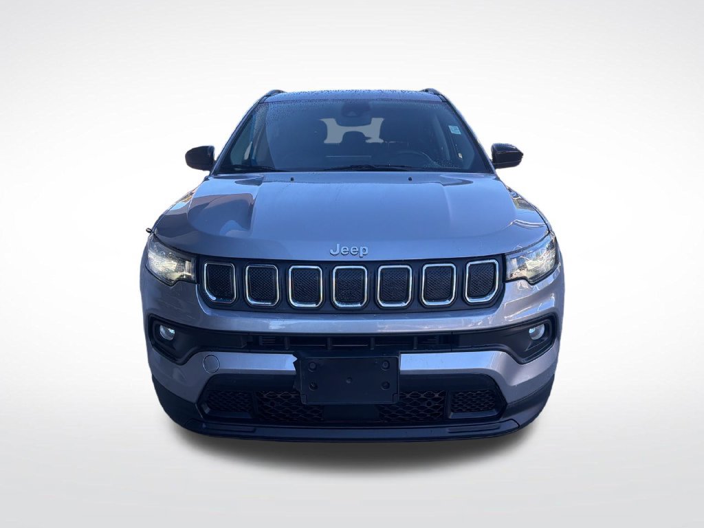 Used 2022 Jeep Compass Latitude AWD/4WD image 8