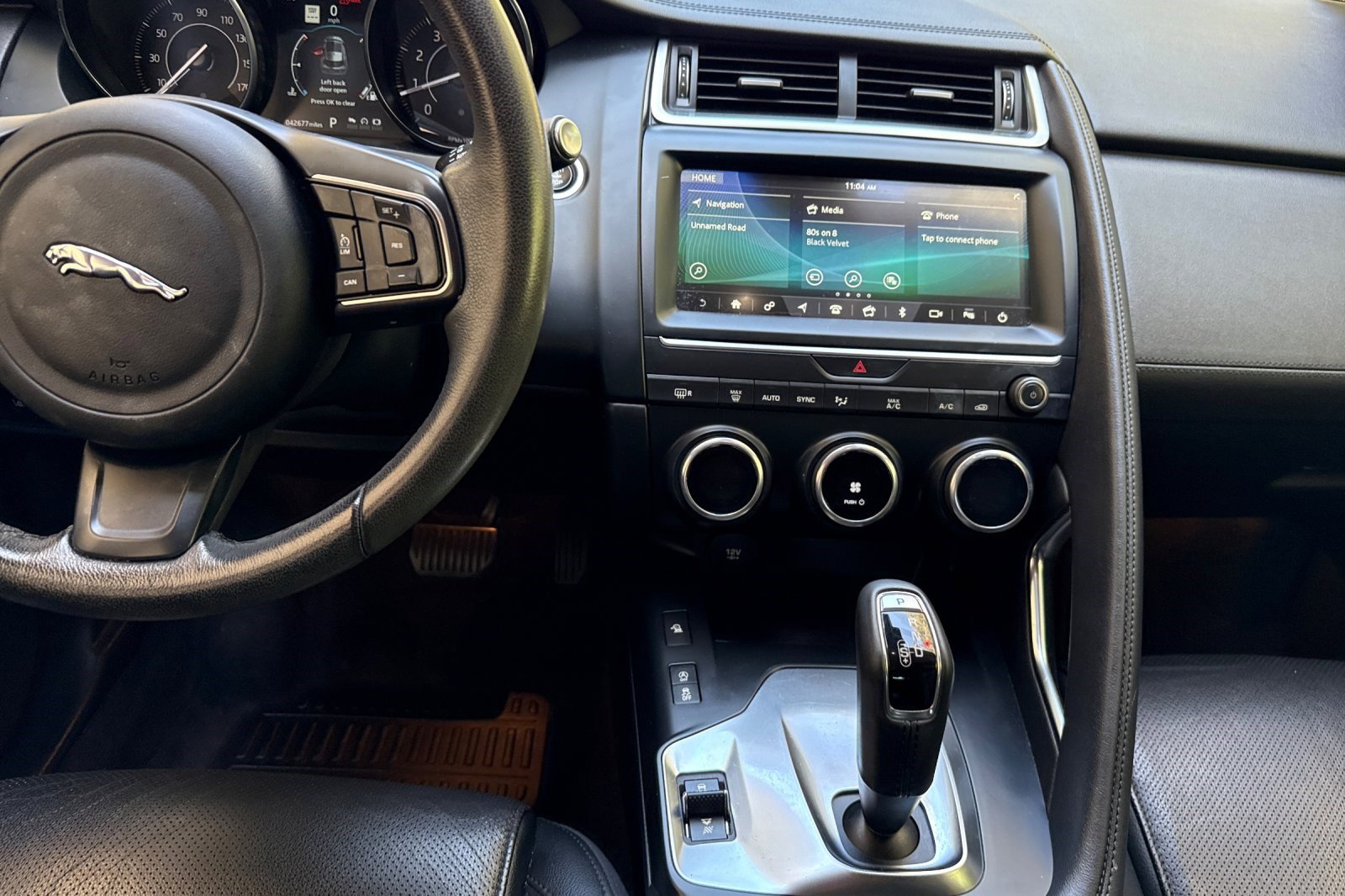 Used 2019 Jaguar E-PACE S AWD/4WD image 29