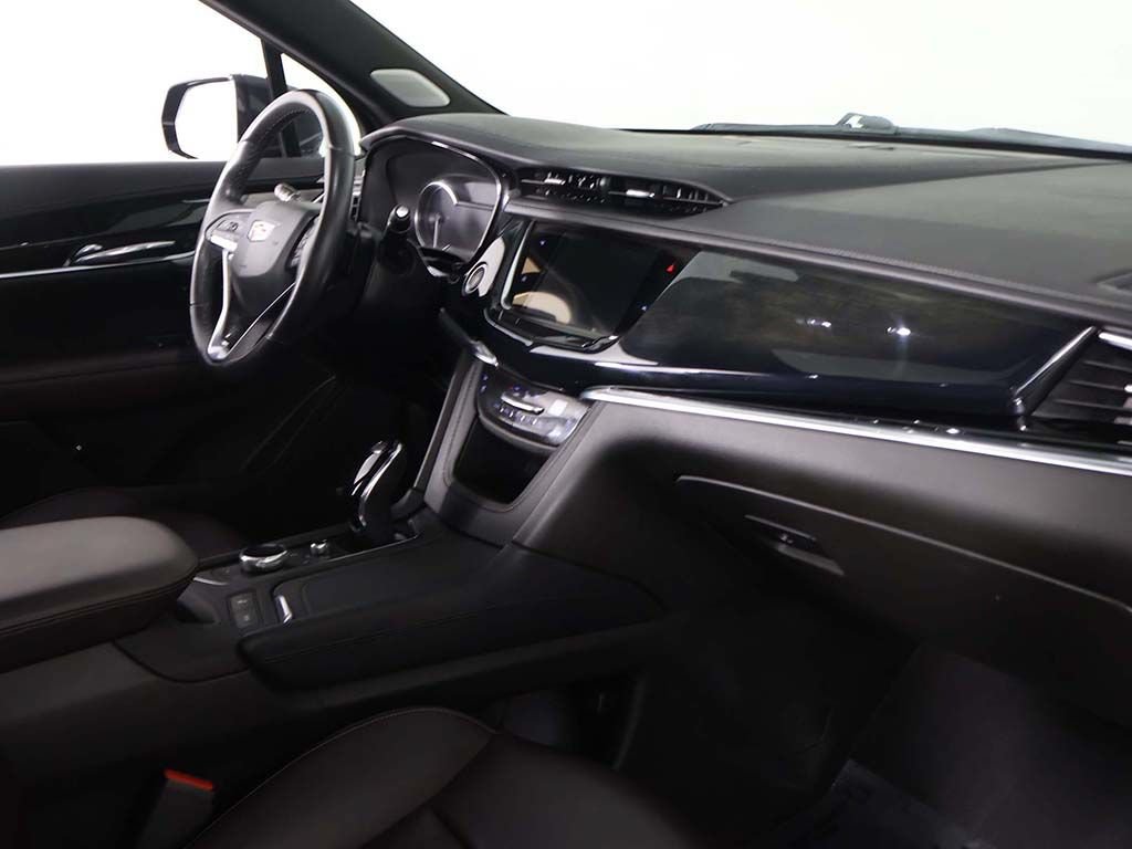 Used 2023 Cadillac XT6 Premium Luxury AWD/4WD image 35