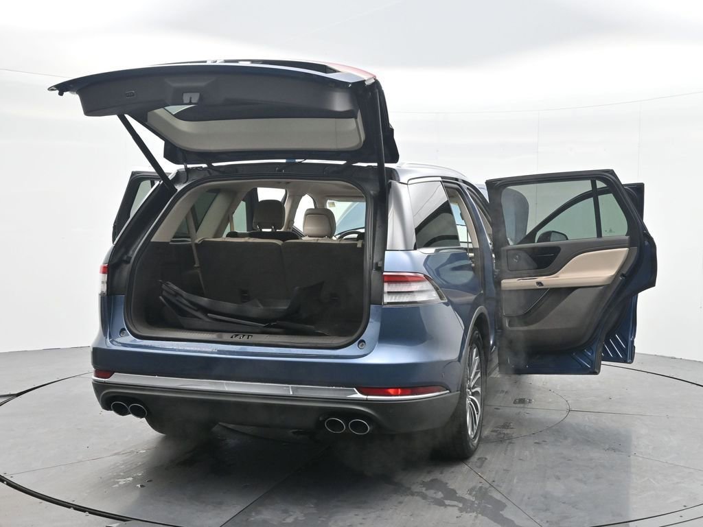 Used 2020 Lincoln Aviator Reserve w/ Equipment Group 201A image 44