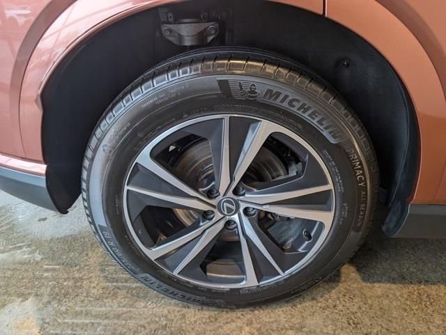 Used 2024 Lexus RX 350 Premium w/ Convenience Package image 8