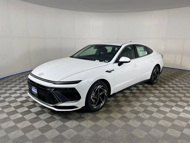 New 2026 Hyundai Sonata SEL image 1