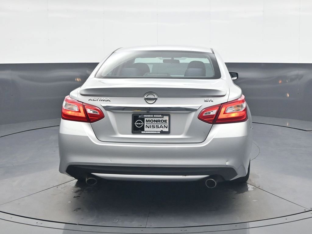 Used 2016 Nissan Altima 2.5 SR image 6