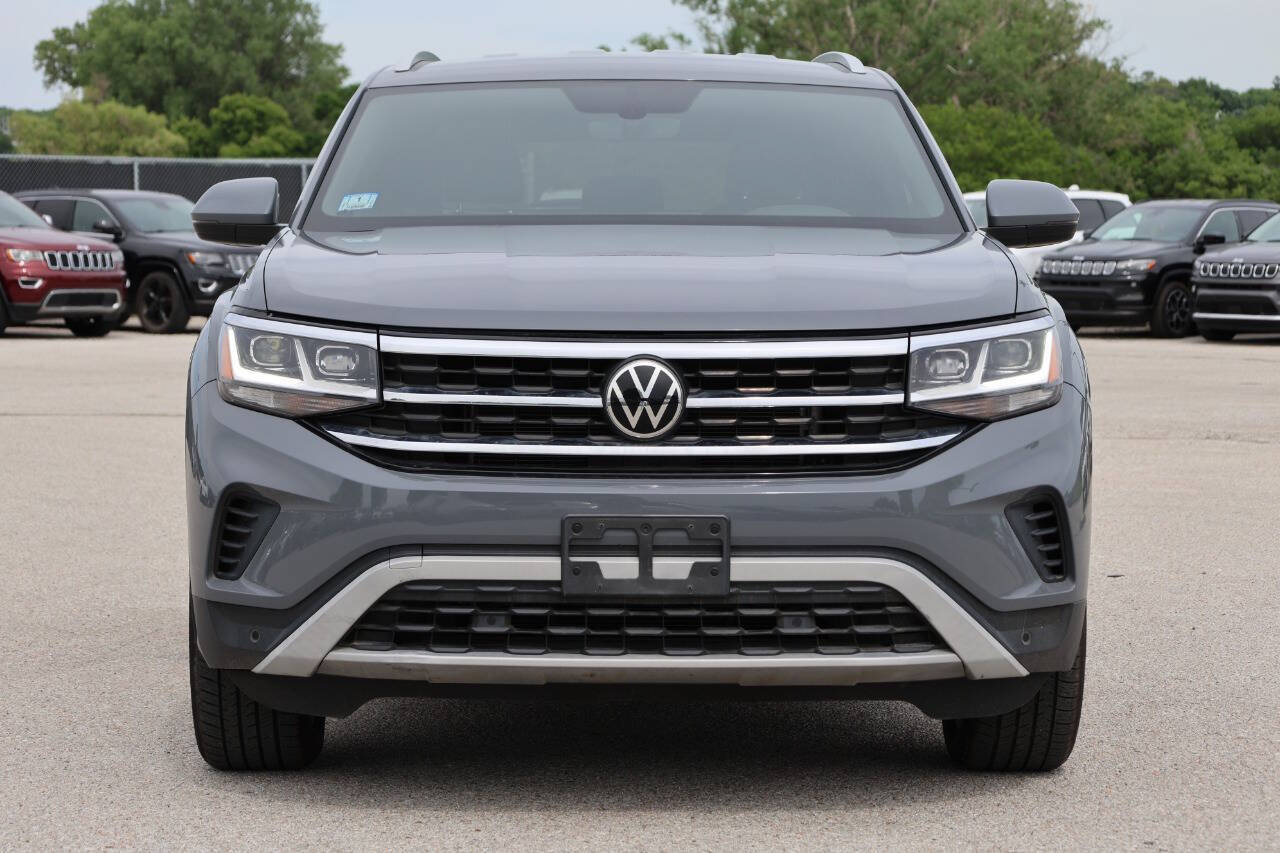 Used 2020 Volkswagen Atlas Cross Sport SE w/ Towing Package AWD/4WD image 5