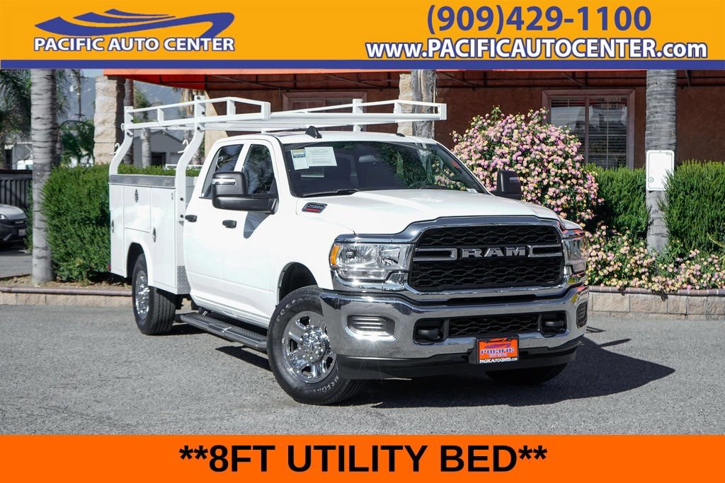 Used 2024 RAM 2500 Tradesman w/ Chrome Appearance Group RWD image 1