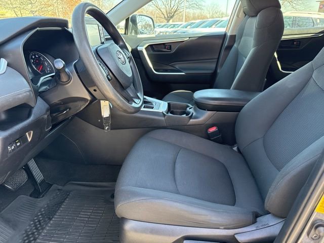 Used 2020 Toyota RAV4 LE w/ All Weather Liner Package image 18